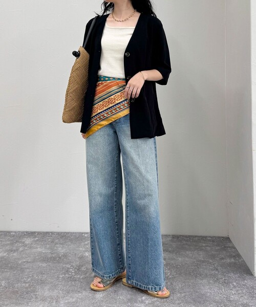 fredy emue（フレディエミュ）の「オリエンタルスクエアプリントスカーフ（バンダナ/スカーフ・レディース・オレンジ系その他/ブルー系その他・FREE）」の6枚目の写真