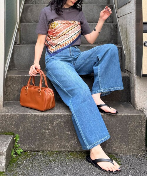 fredy emue（フレディエミュ）の「オリエンタルスクエアプリントスカーフ（バンダナ/スカーフ・レディース・オレンジ系その他/ブルー系その他・FREE）」の14枚目の写真