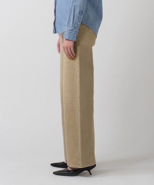 Levi's（リーバイス）の「Levi's/リーバイス RIBCAGE WIDE LEG ジーンズ ベージュ（デニムパンツ・レディース・ブラウン・23inch/24inch/25inch/26inch/27inch/28inch）」の2枚目の写真