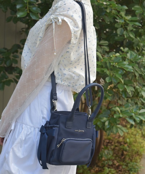 axes femme（アクシーズファム）の「リボン撥水ナイロンポシェット（ショルダーバッグ・レディース・グレイッシュベージュ/ネイビー・FREE）」の14枚目の写真