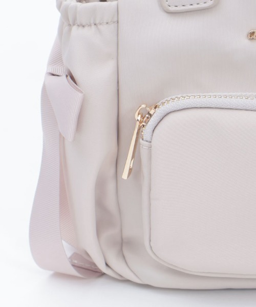 axes femme（アクシーズファム）の「リボン撥水ナイロンポシェット（ショルダーバッグ・レディース・グレイッシュベージュ/ネイビー・FREE）」の7枚目の写真