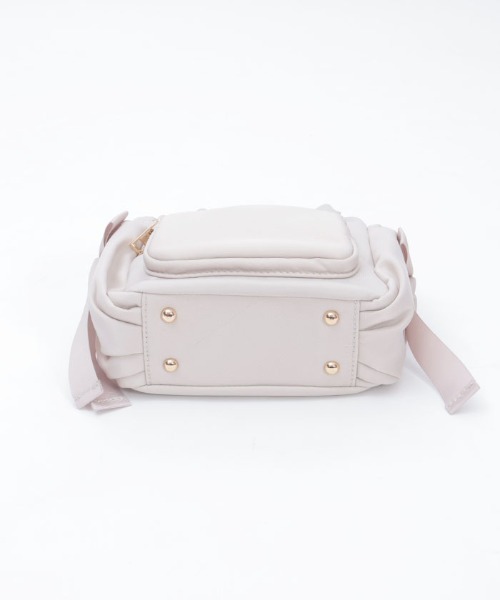 axes femme（アクシーズファム）の「リボン撥水ナイロンポシェット（ショルダーバッグ・レディース・グレイッシュベージュ/ネイビー・FREE）」の10枚目の写真