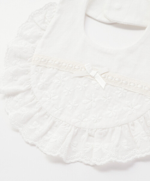 SLAP SLIP BABY(スラップスリップベビー)の「縁レースはしごレースリボンスタイベビー(スタイ/よだれかけ・キッズ・ホワイト/ピンク・FREE)」の6枚目の写真