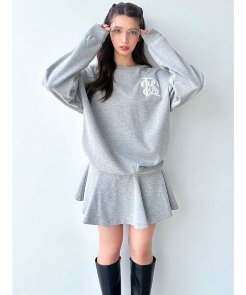 RESEXXY（リゼクシー）の「エンブロイダリースウェットトップス（スウェット・レディース・グレー/ブルー/ホワイト・FREE）」の7枚目の写真