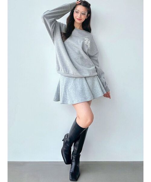 RESEXXY（リゼクシー）の「エンブロイダリースウェットトップス（スウェット・レディース・グレー/ブルー/ホワイト・FREE）」の9枚目の写真