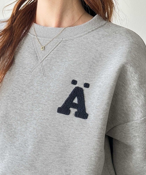 GeeRA（ジーラ）の「サガラ刺繍オーバーサイズ裏起毛スウェット（スウェット・レディース・オートミール/杢グレー/ブラック・MEDIUM/LARGE/X-LARGE）」の6枚目の写真