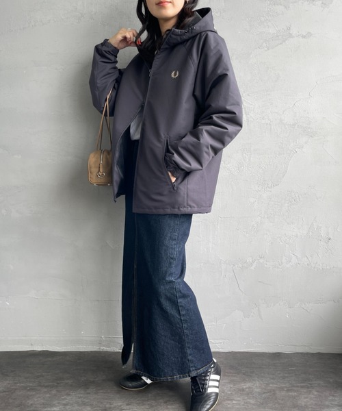 希少‼️Fred Perry ネイビー フード付き ジャケット ◇FRED PERRY（フレッドペリー） フード付きジャケット（中綿