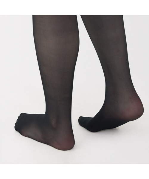 無印良品（ムジルシリョウヒン）の「婦人　サポートタイプ・２０デニール　ストッキング（３足組）（タイツ/ストッキング・レディース・ベージュ系1/ブラック/ベージュ系・L/M/XL/S）」の9枚目の写真