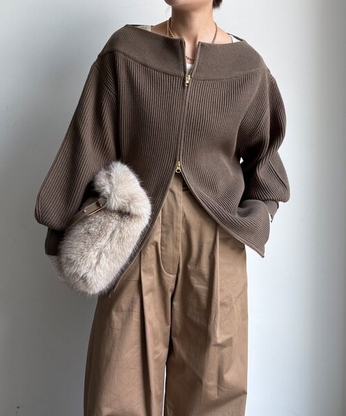 DouDou（ドゥドゥ）の「フロントジップニット（ニット/セーター・レディース・モカ/チャコールグレー/ブラック/アイボリー・FREE）」の4枚目の写真