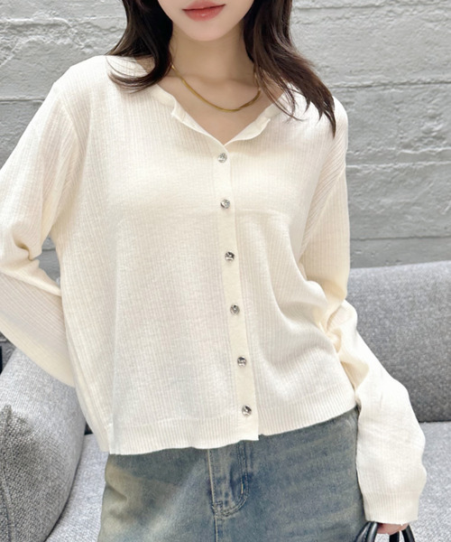 Ada.(エイダ)の「クルーネック リブ ショート カーディガン(カーディガン/ボレロ・レディース・グレー/オフホワイト/ブラック/レッド・FREE)」の22枚目の写真