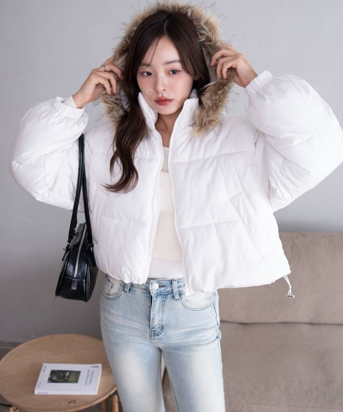 WEGO（ウィゴー）の「WEGO/【25年秋冬新作】2WAYファーフード 中綿ショートブルゾン（ダウンジャケット/コート・レディース・ブラック/ブラウン/ホワイト・SMALL/MEDIUM）」の22枚目の写真