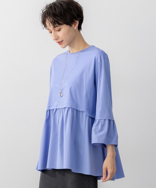 23区 S(ニジュウサンクチイサイサイズ)の「【洗える】シルキータフタコンビ ペプラム カットソー(Tシャツ/カットソー・レディース・ホワイト系/ブラック系/黄土色系/スカイブルー系・32)」の1枚目の写真