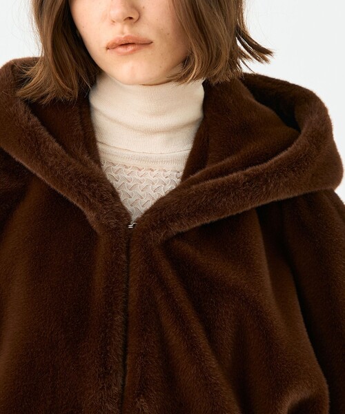 TOMORROWLAND BALLSEY FOXファーカシミヤ入りポンチョ 38 TOMORROWLAND BALLSEY FOXファーカシミヤ入りポンチョ 38
