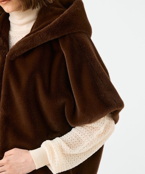 TOMORROWLAND BALLSEY FOXファーカシミヤ入りポンチョ 38 TOMORROWLAND BALLSEY FOXファーカシミヤ入りポンチョ 38