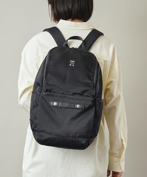 moz（モズ）の「【moz(モズ)】WEB限定 大容量 マザーズバッグ バックパック リュックサック ZZCI-03L-SP（バックパック/リュック・レディース・ブラック×ゴールド/ブラック・ONE SIZE）」の9枚目の写真