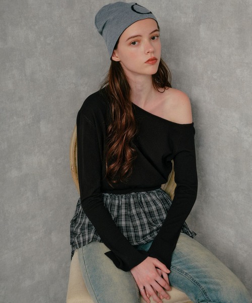 3.3 Field Trip （3.3フィールドトリップ）の「3.3 Field Trip／ワンショルニットプルオーバー（ニット/セーター・レディース・ブラック/ピンク/ホワイト/グレー・FREE）」の3枚目の写真