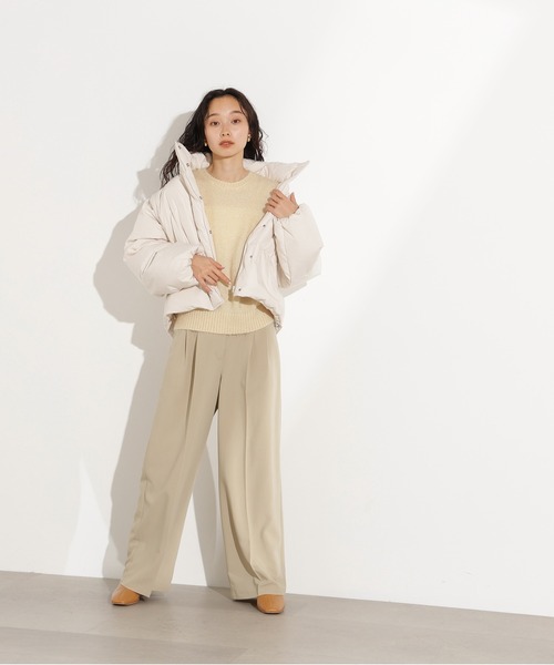 N.(N. Natural Beauty Basic)(エヌエヌナチュラルビューティーベーシック)の「【袖取り外し可能】2WAYショートダウン(ダウンジャケット/コート・レディース・ブラック/オフホワイト・MEDIUM/SMALL)」の4枚目の写真