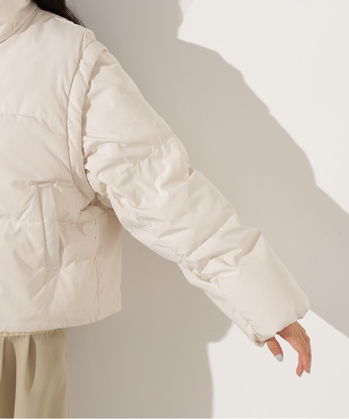 N.(N. Natural Beauty Basic)(エヌエヌナチュラルビューティーベーシック)の「【袖取り外し可能】2WAYショートダウン(ダウンジャケット/コート・レディース・ブラック/オフホワイト・MEDIUM/SMALL)」の16枚目の写真