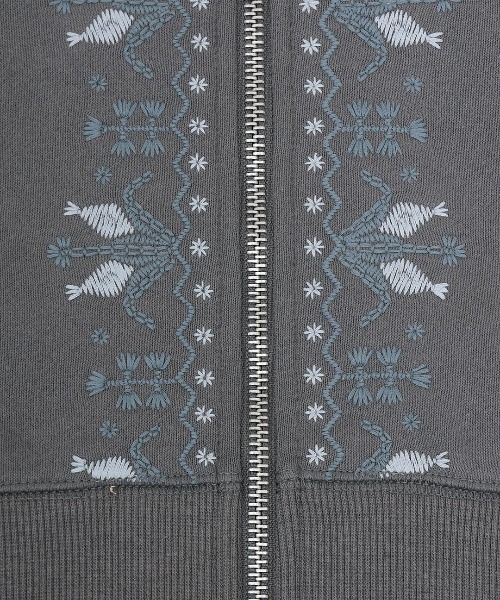 チチカカ(チチカカ)の「ミルパ刺繍ドルマンジップパーカー(パーカー・レディース・レッド/オフホワイト/チャコールグレー・FREE)」の16枚目の写真