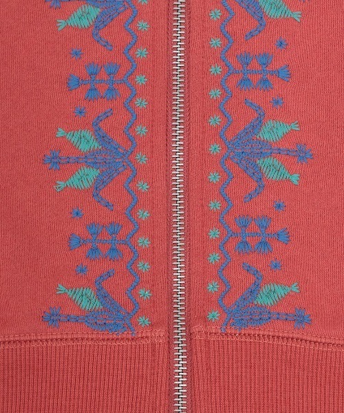 チチカカ(チチカカ)の「ミルパ刺繍ドルマンジップパーカー(パーカー・レディース・レッド/オフホワイト/チャコールグレー・FREE)」の17枚目の写真