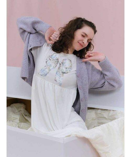 SNIDEL HOME（スナイデルホーム）の「【5th Anniversary】カラーカーディガン（ルームウェア/パジャマ・レディース・アイボリー/ライトブルー/グレー/ピンク/ラベンダー・F）」の4枚目の写真