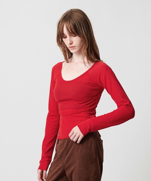 ATTISESSION（アティセッション）の「＜ATTISESSION＞ワッフル ローカットネック トップス（Tシャツ/カットソー・レディース・オリーブ/ブラック/レッド・FREE）」の3枚目の写真