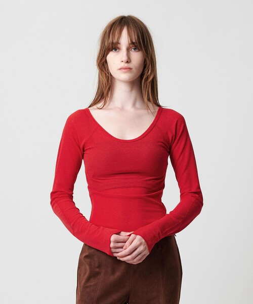 ATTISESSION（アティセッション）の「＜ATTISESSION＞ワッフル ローカットネック トップス（Tシャツ/カットソー・レディース・オリーブ/ブラック/レッド・FREE）」の6枚目の写真