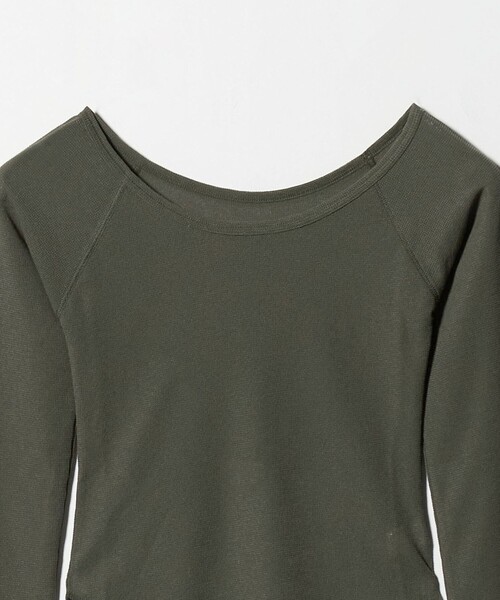 ATTISESSION（アティセッション）の「＜ATTISESSION＞ワッフル ローカットネック トップス（Tシャツ/カットソー・レディース・オリーブ/ブラック/レッド・FREE）」の18枚目の写真