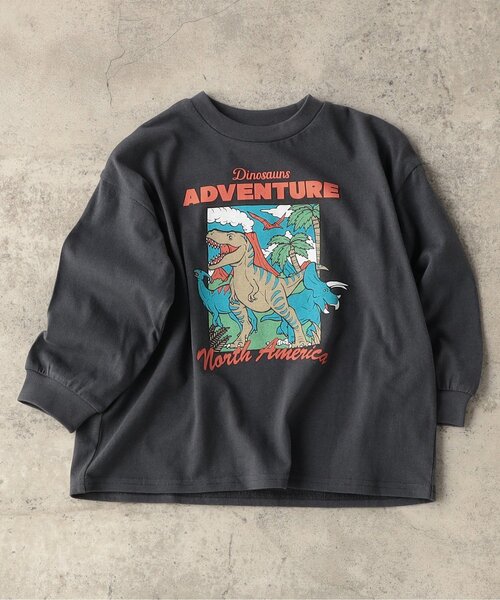 BREEZE(ブリーズ)の「【WEB限定/ジュニア対応】グラフィックバリエーション長袖Tシャツ(Tシャツ/カットソー・キッズ・オレンジ/ミント/ネイビー/ベージュ/チャコール/イエロー/サックスブルー/ピンク/オフホワイト/グレー・140/110/100/130/120/150/90)」の3枚目の写真