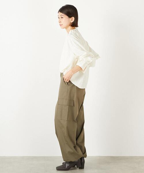 MELROSE claire（メルローズ クレール）の「【シャドーギンガムサッカースタンドフリルブラウス】（シャツ/ブラウス・レディース・アイボリー/ブラック/キャメル・FREE）」の6枚目の写真