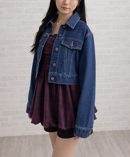 CLEAR BASIC（クリアベーシック）の「ショート丈デニムジャケット［大人 カジュアル 着回し力抜群］≪AW新作≫（デニムジャケット・レディース・ブラック/ブルー・F）」の3枚目の写真