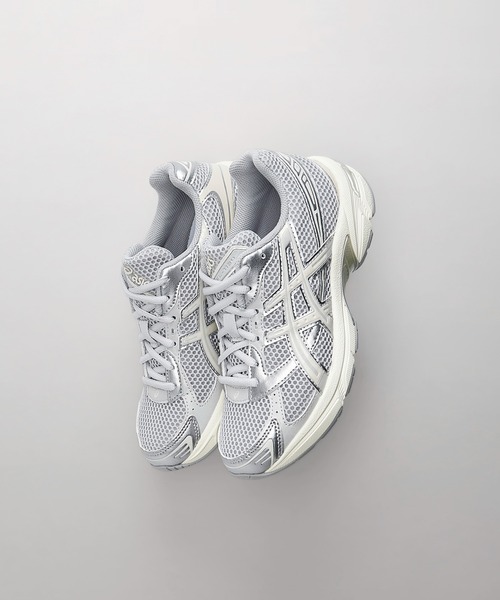 ASICS(アシックス)の「GEL-1130 / ゲル1130(スニーカー・レディース・グレー×ホワイト・27.5/25.5/24.5/28.5/23.5/24/25/28/26.5/26/27/23)」の1枚目の写真