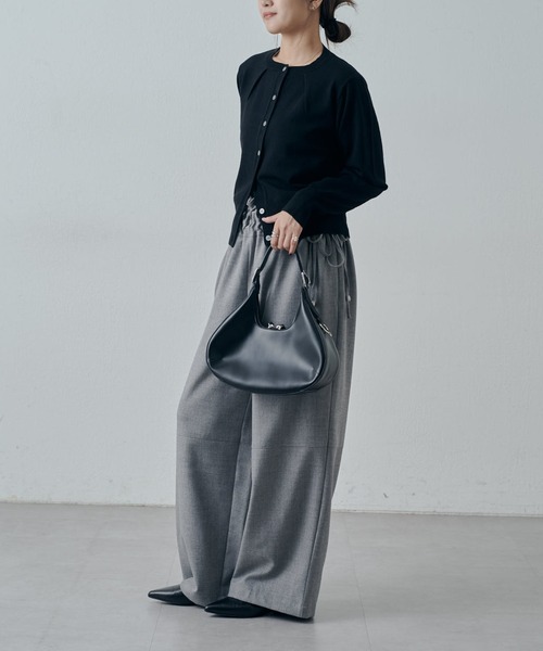 Lui's(ルイス)の「襟タックデザインウール混カーディガン(カーディガン/ボレロ・レディース・レッド/ブラック/グレー・FREE)」の7枚目の写真