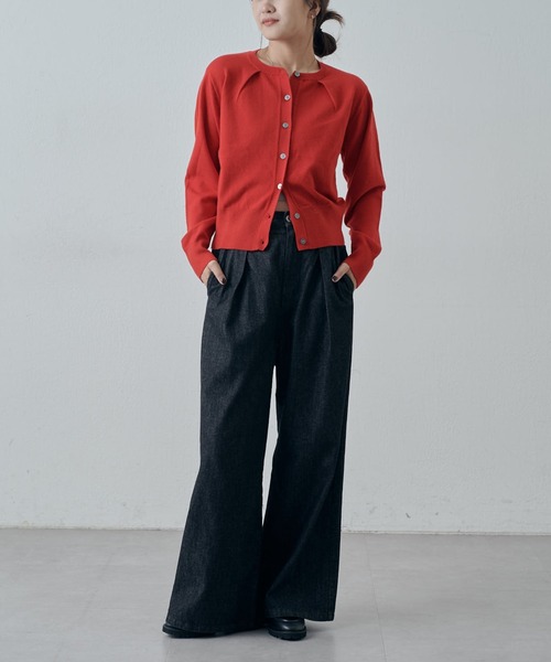 Lui's(ルイス)の「襟タックデザインウール混カーディガン(カーディガン/ボレロ・レディース・レッド/ブラック/グレー・FREE)」の10枚目の写真