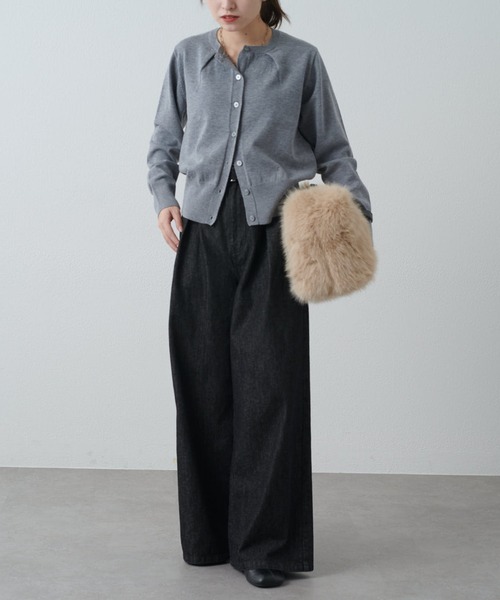 Lui's(ルイス)の「襟タックデザインウール混カーディガン(カーディガン/ボレロ・レディース・レッド/ブラック/グレー・FREE)」の11枚目の写真