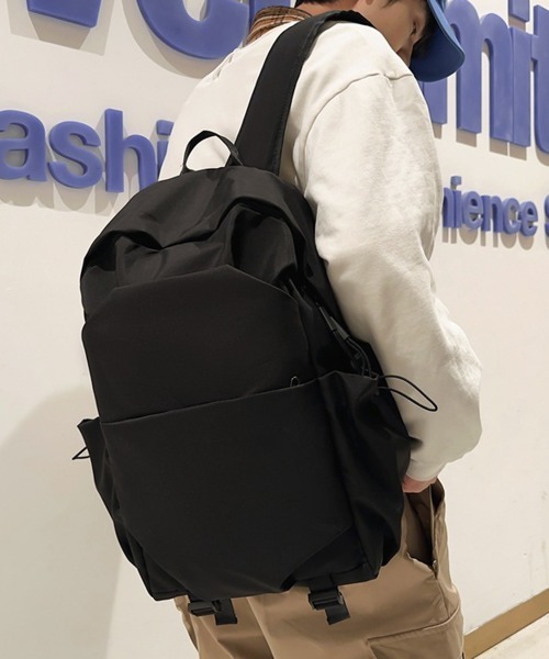 Miniministore(ミニミニストア)の「リュックサック ユニセックス 大容量A4(バックパック/リュック・レディース・ブラック/ベージュ/アイボリー・FREE)」の8枚目の写真