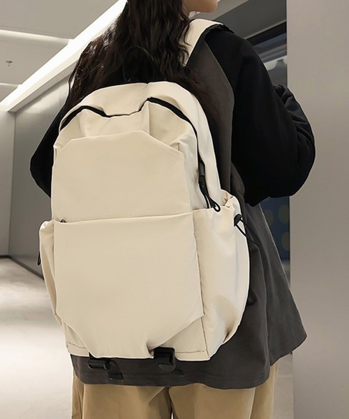 Miniministore(ミニミニストア)の「リュックサック ユニセックス 大容量A4(バックパック/リュック・レディース・ブラック/ベージュ/アイボリー・FREE)」の10枚目の写真