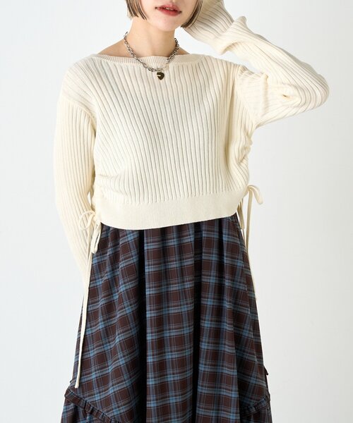 w closet（ダブルクローゼット）の「ドロストショートニット（ニット/セーター・レディース・ブルー/アイボリー/グリーン/レッド/イエロー/ネイビー・FREE）」の19枚目の写真