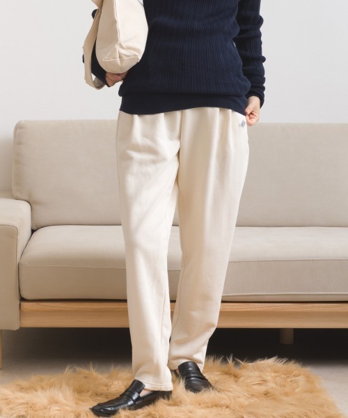 OMNES（オムネス）の「テック裏毛タックスウェットテーパードパンツ（スウェットパンツ・レディース・ホワイト/ブラック/グレー/ダークグレー・FREE）」の5枚目の写真