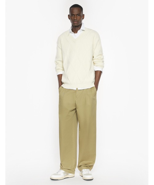 Maison Kitsune（メゾンキツネ）の「TEXTURED WOOL ARGYLE JUMPER（ニット/セーター・メンズ・アイボリー・XS/S/M/L/XL）」の3枚目の写真