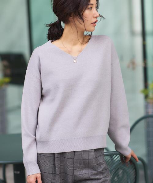 すっきりシルエットが叶う】大人のためのVネックニット/毛玉になり