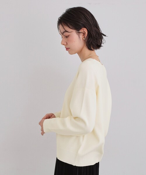 すっきりシルエットが叶う】大人のためのVネックニット/毛玉になり