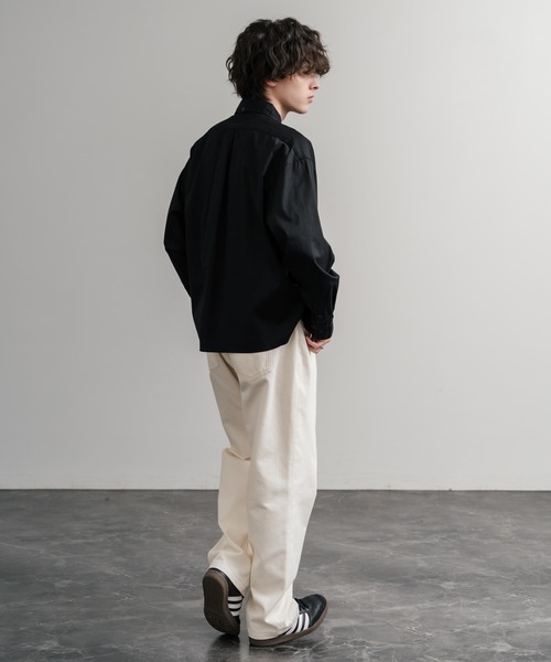 Audience（オーディエンス）の「Upscape Audience 日本製/国産遠州7オンスチノクロスボタンダウンボクシークロップド長袖シャツ AUD6666（シャツ/ブラウス・メンズ・ブラック/オフホワイト・M/L）」の9枚目の写真