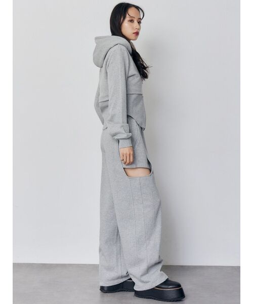 MURUA（ムルーア）の「ZIPフーディー（パーカー・レディース・ブラック/グレー・FREE）」の9枚目の写真