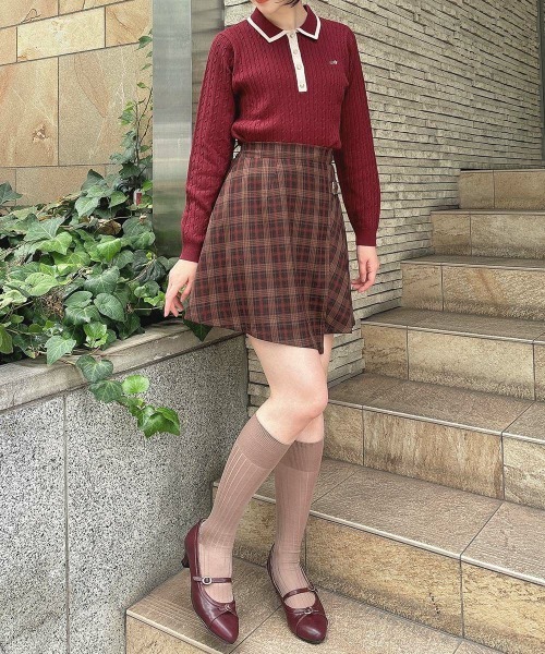 F i.n.t（フィント）の「ラップ風アシメチェックミニスカート/fint フィント（スカート・レディース・ネイビー/ブラウン・FREE）」の2枚目の写真