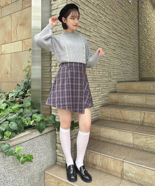 F i.n.t（フィント）の「ラップ風アシメチェックミニスカート/fint フィント（スカート・レディース・ネイビー/ブラウン・FREE）」の3枚目の写真