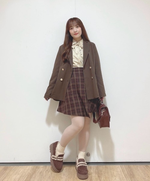 F i.n.t（フィント）の「ラップ風アシメチェックミニスカート/fint フィント（スカート・レディース・ネイビー/ブラウン・FREE）」の17枚目の写真