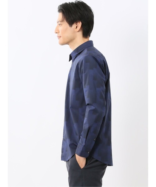 TAKA-Q(タカキュー)の「シャツ メンズ 長袖 ストレッチ 綿混 プリント レギュラーカラー (シャツ/ブラウス・メンズ・ネイビー/ホワイト・MEDIUM/LARGE/X-LARGE)」の4枚目の写真