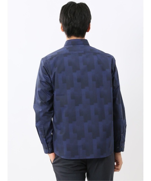 TAKA-Q(タカキュー)の「シャツ メンズ 長袖 ストレッチ 綿混 プリント レギュラーカラー (シャツ/ブラウス・メンズ・ネイビー/ホワイト・MEDIUM/LARGE/X-LARGE)」の5枚目の写真