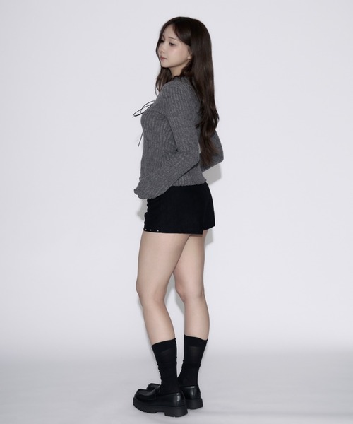 tinkerend(ティンカーエンド)の「Frill Neck Shoelace Cardigan / フリルネックシューレースカーディガン(ニット/セーター・レディース・チャコールグレー/グレー・FREE)」の22枚目の写真